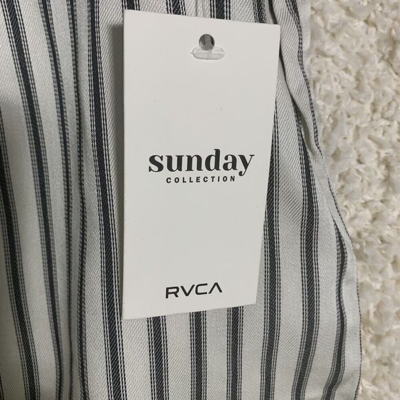RVCA‎ Sunday Collection Striped Button Up White Shirt Womens Size Medium NWT Top - Picture 7 of 11